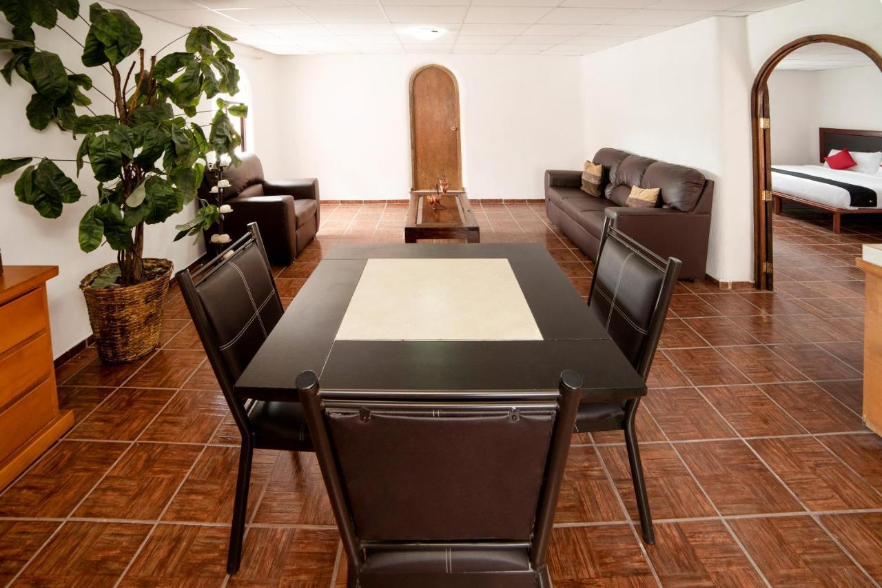 سان لويس بوتوسي Capital O Next Yard Hotel & Suites Tequisquiapan المظهر الخارجي الصورة