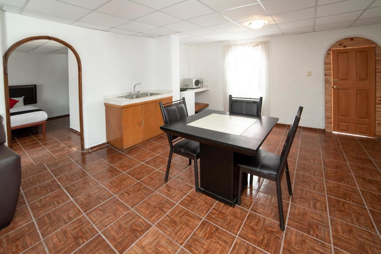سان لويس بوتوسي Capital O Next Yard Hotel & Suites Tequisquiapan المظهر الخارجي الصورة